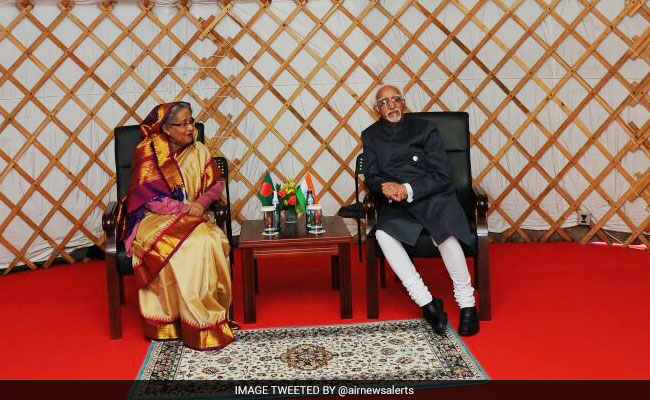 Hamid Ansari Meets Bangladesh PM Sheikh Hasina At Asia-Europe Summit