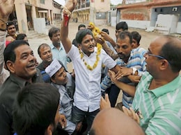 'सेक्स सीडी' सामने आने के बाद हार्दिक पटेल ग्रुप ने कहा, ऐसे और 52 वीडियो क्लिप आने हैं सामने 'सेक्स सीडी' सामने आने के बाद हार्दिक पटेल ग्रुप ने कहा, ऐसे और 52 वीडियो क्लिप आने हैं सामने