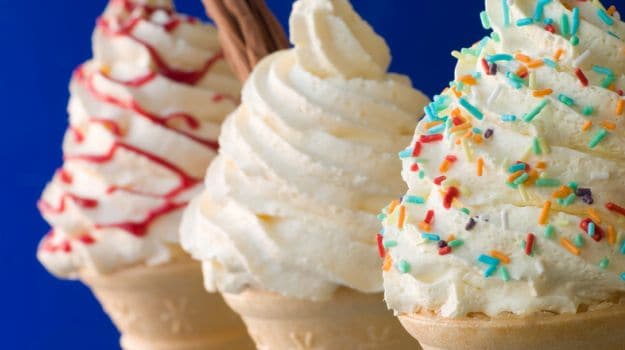 गर्मी में नकली आइसक्रीम तो नहीं खा रहे हैं आप, यूं करें Fake IceCream की पहचान