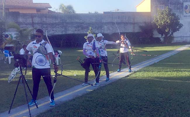 रियो ओलिंपिक : ब्राजील में भारतीय तीरंदाज लगा रहे निशाना, घर जैसा माहौल.. पूरी-छोले खाना