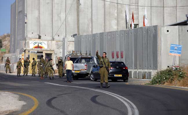 Grenade Blast Kills 2 Israeli Soldiers In Golan Heights