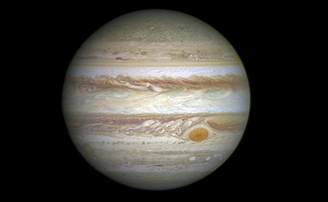 Great Red Spot Storm Heating Jupiter's Atmosphere, Study Shows