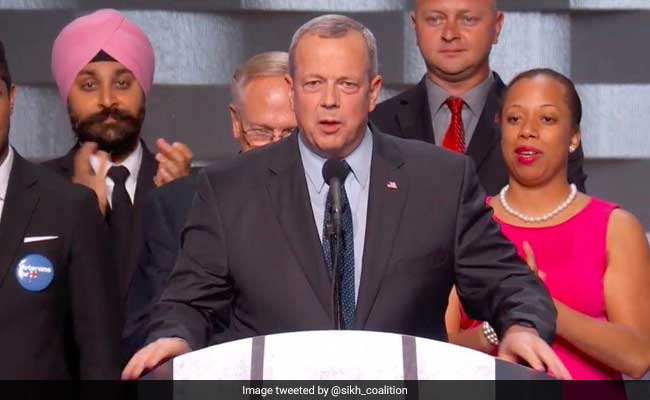 How This Sikh Army Veteran Stood Out At Democratic National Convention