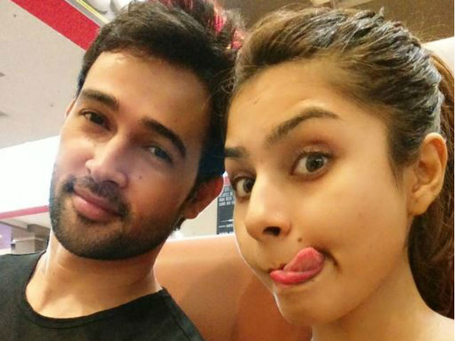 Karan Sharma Will Marry Fiancee Tiaara Kar Soon