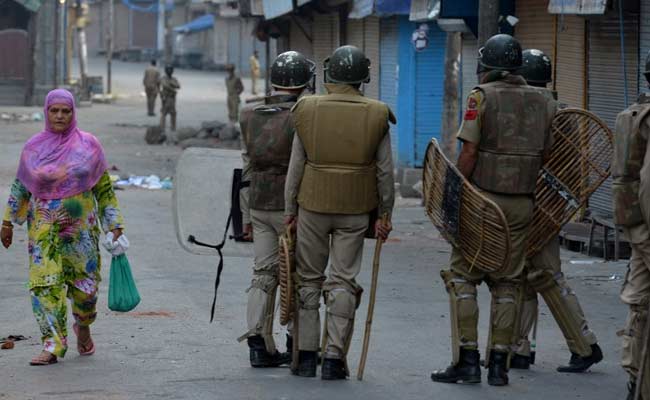 29 Killed In Kashmir Violence, PM To Review Situation In Cabinet Meet: 10 Facts