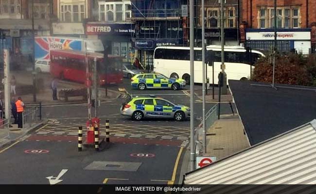 London s Golders Green Station Closed Due To Security Alert Over