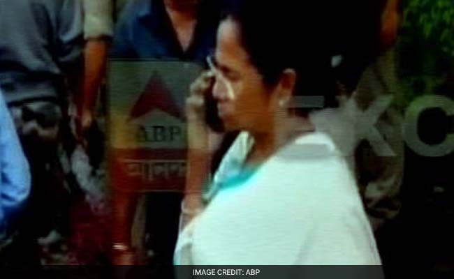 President's Escort Car Falls Into Gorge in Darjeeling, Mamata Banerjee Oversees Ops