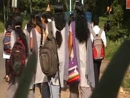 College Couple Living Together Correctly Suspended: Kerala High Court College Couple Living Together Correctly Suspended: Kerala High Court