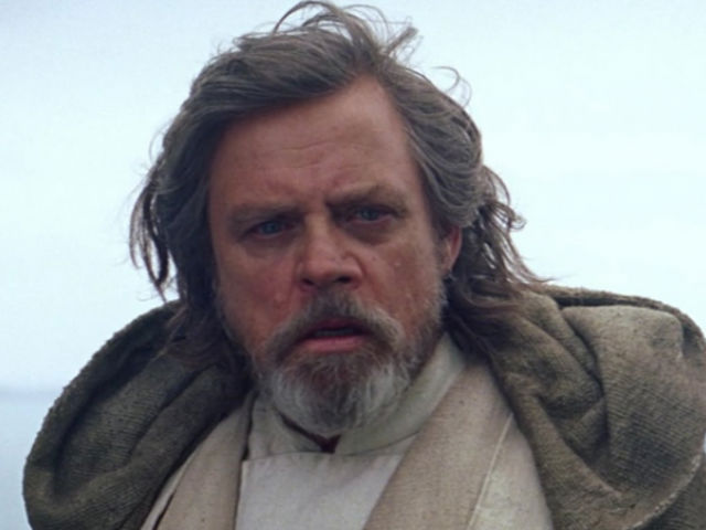 '<i>Star Wars</i> Secrecy is Annoying and Intrusive,' Says Mark Hamill