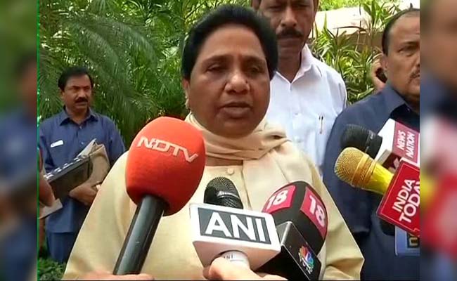 On Gujarat Dalits, Others Target Centre, But Mayawati Lays Into Congress