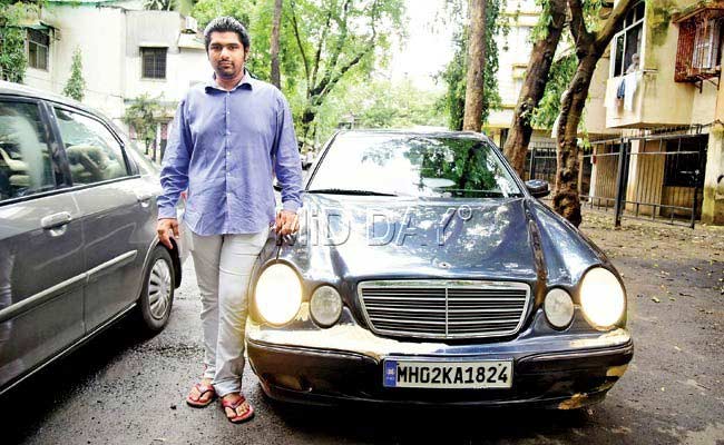 Mumbai: Playing Pokemon Go, Man Rams His Mercedes Into Auto Rickshaw