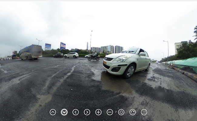 360 Degree View Of Potholed Mumbai Roads