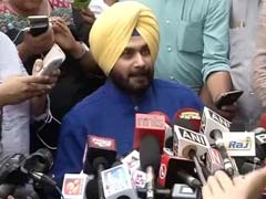 Navjot Singh Sidhu Has An Independence Day Date With AAP
