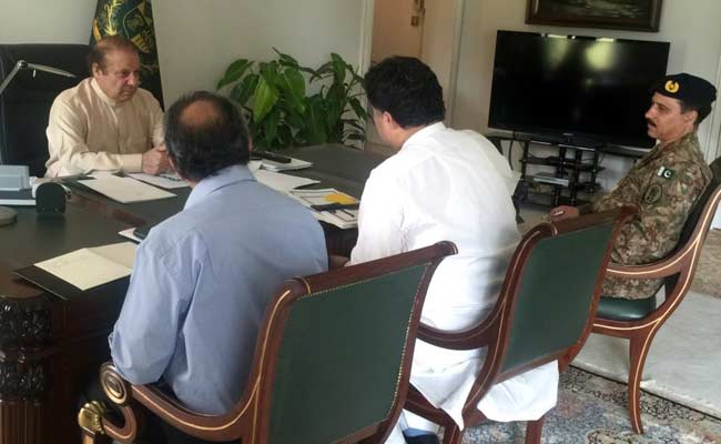 Nawaz Sharif Resumes Duties In Islamabad Against Doctors' Advice