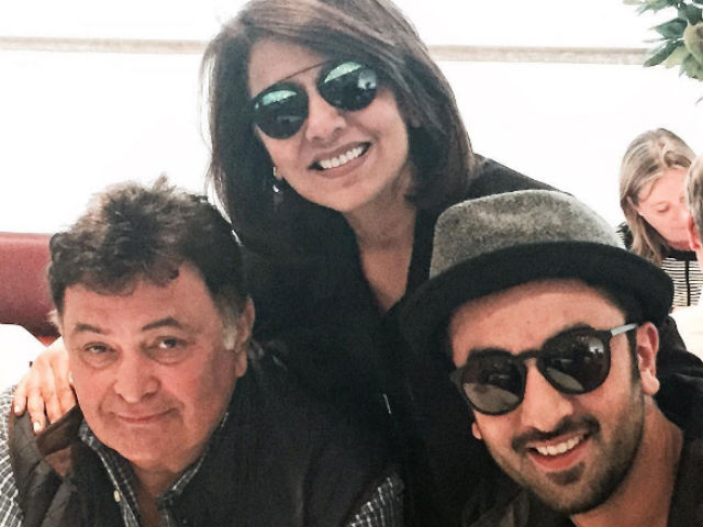 Neetu Singh Celebrates Birthday With Rishi Kapoor, Ranbir And Riddhima