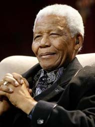 Nelson Mandela के ओरिजिनल अरेस्ट वॉरंट के  NFT को नीलामी में मिले 1,30,000 डॉलर