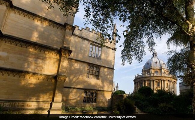 Oxford Varsity Commissions New Portraits To Counter Male Image