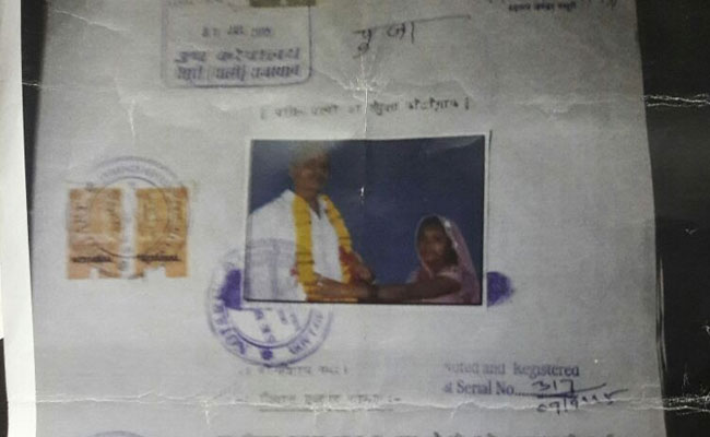 शादी के नाम पर सौतेली मां ने नाबालिग बेटी को साढ़े छह लाख में बेच डाला