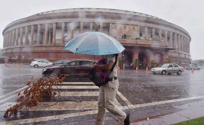 new delhi climate lockdown