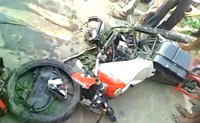 18-Year-Old Dies After Bike Collides With Union Minister's Jeep