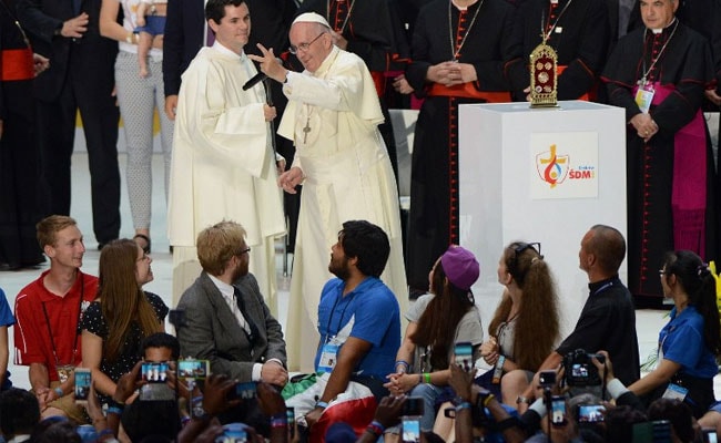 I Fell Because I Forgot: Pope's Response On Tumble During Public Mass
