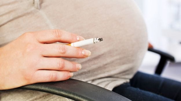 Pregnant Women Who Smoke May Not Have Grandchildren in the Future