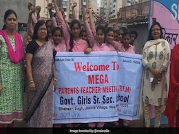 In A First, Parents Attend 'Mega Parent Teacher Meeting' In Delhi Government Schools In A First, Parents Attend 'Mega Parent Teacher Meeting' In Delhi Government Schools