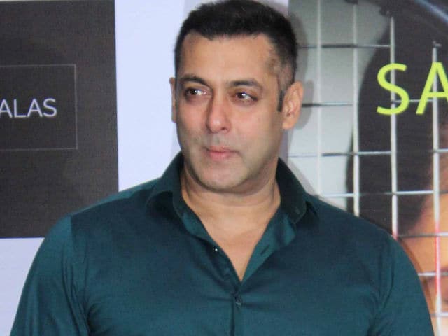 Salman's Dad Wanted Him to Become a Cricketer, He Wanted to be Director