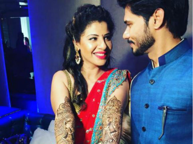 Inside Sambhavna Seth's <i>Mehendi Ki Raat</i>. Take a Look