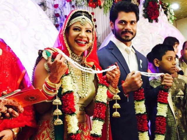 Beautiful Pictures From Sambhavna Seth And Avinash Dwivedi's Reception