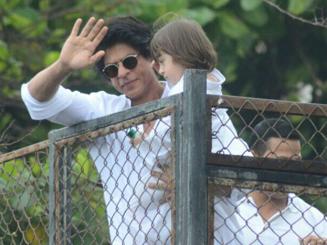 From Shah Rukh Khan and AbRam, the Best Possible <I>Eid Mubarak</i>