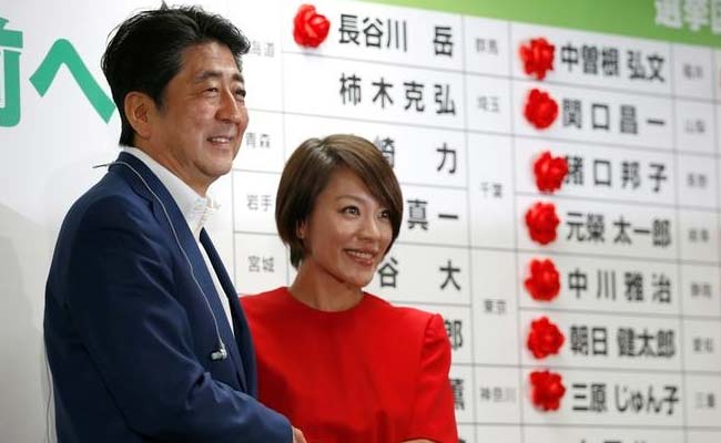 Japan PM Shinzo Abe Orders New Stimulus Package After Election Win