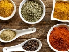 How to Store Spices and Masalas During Monsoon: 5 Smart Tips