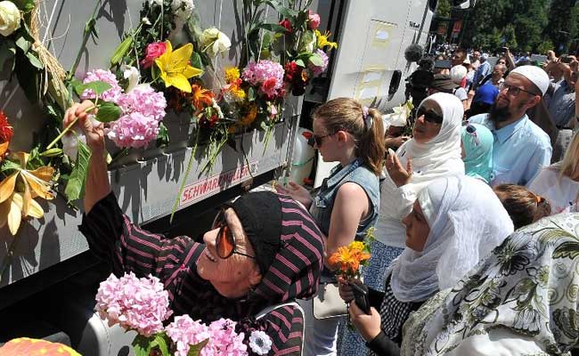 Rose Petals And Tears: Bosnians Honor Srebrenica Victims
