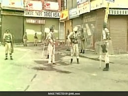 12 Paramilitary Personnel Injured In Grenade Attack In Srinagar 12 Paramilitary Personnel Injured In Grenade Attack In Srinagar