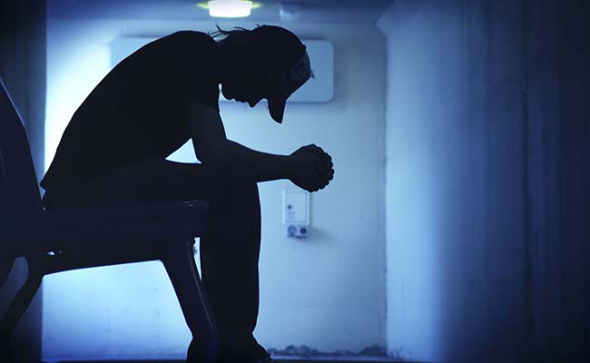 Parents' Psychiatric Diseases May Up Children's Suicide Attempt Risk