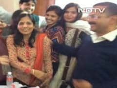 Arvind Kejriwal's Wife Sunita Takes Voluntary Retirement From I-T Department