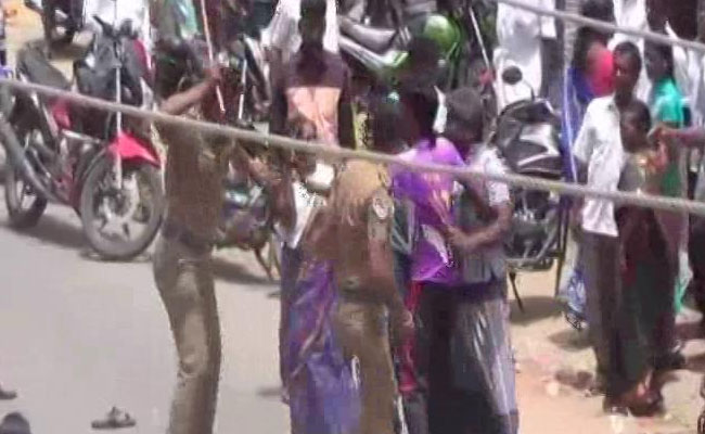 In Video, 3 Tamil Nadu Cops Seen Thrashing Family As People Watch