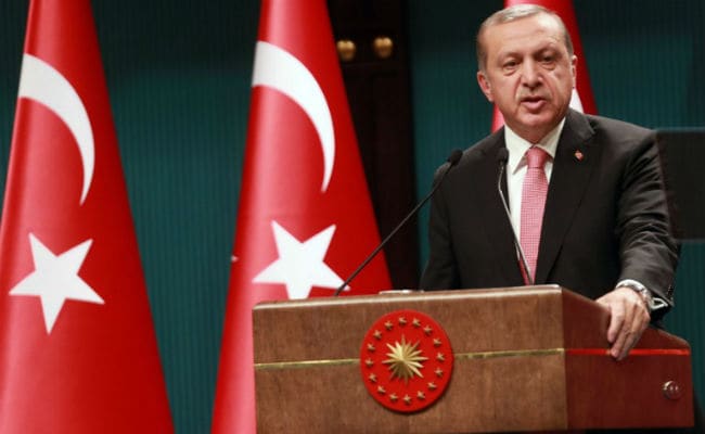 Turkey Detains Fugitive Soldiers Over Recep Tayyip Erdogan Attack Plot