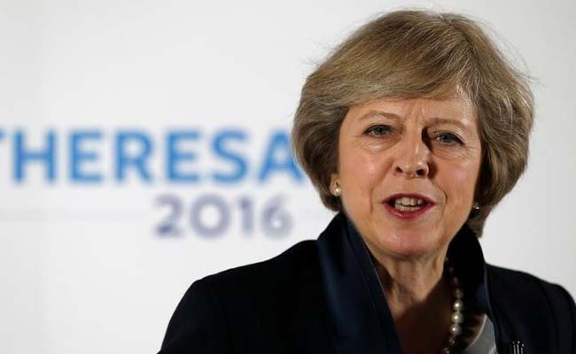 British Prime Minister Theresa May Pays Respects To Pramukh Swami Maharaj