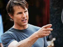 Weird Things Tom Cruise Does in Interviews, As Revealed by a Reporter