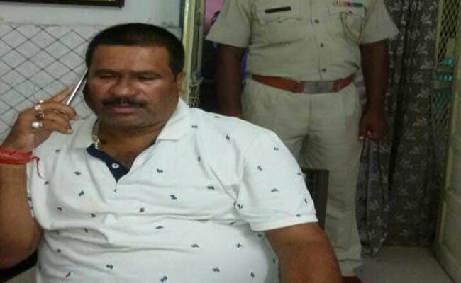 बिहार : ट्रेन में छेड़छाड़ के आरोपी MLC टुन्नाजी पांडे को बीजेपी ने सस्पेंड किया, हिरासत में भेजे गए