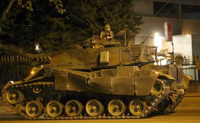 Turkish Forces Try To Crush Last Remnants Of Coup After Erdogan Returns