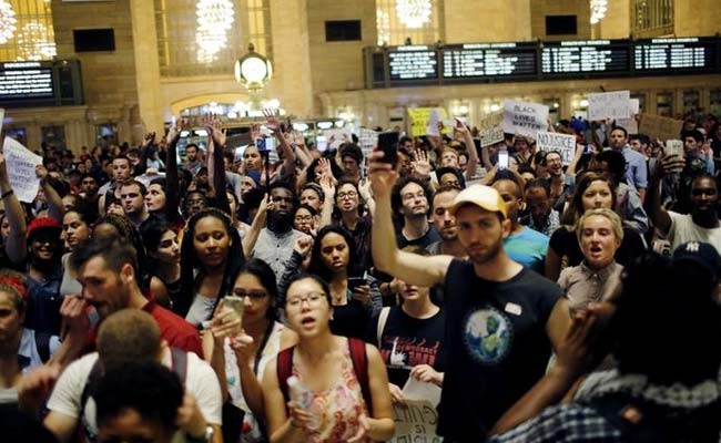 Indian-Americans Protest Against CNN Over 'Negative' Portrayal Of Hinduism In Documentary
