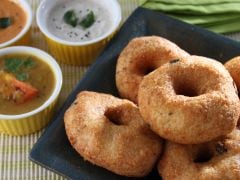 Indira Canteens Open Across Bengaluru: From Idlis to Puliyogare and Vangi Bath, Here's What's On the Menu