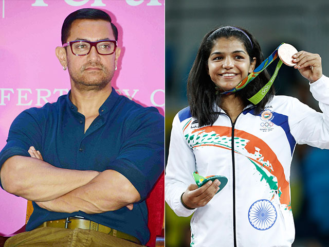 What Aamir Khan, Soon to Play Wrestler in <I>Dangal</i>, Said About Sakshi, Vinesh