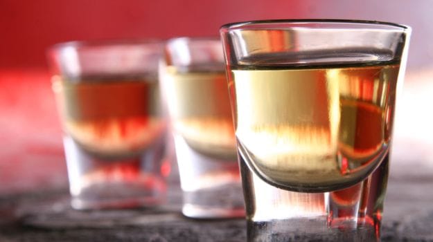 Pickle Juice Shot: The Brilliant Pairing of Whisky and Pickles