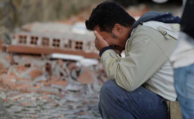 Italy Quake Town Sues Charlie Hebdo For 'Tactless' Cartoons