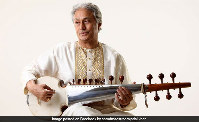 संगीत की 12 हस्तियों पर अमजद अली खान ने लिखी किताब