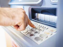 आपके बैंक के ATM से कैश निकासी पर क्या है लिमिट, कितना लगता है चार्ज; जरूर जान लें
